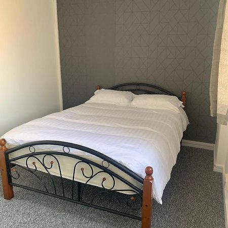 Tt Luxury Apartments Лондон Екстериор снимка